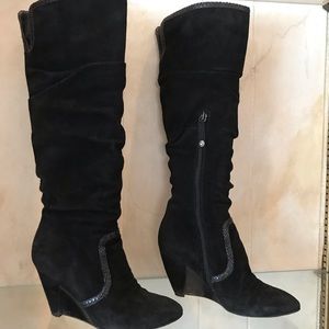 Guess suede heeled knee high boots size 7.5